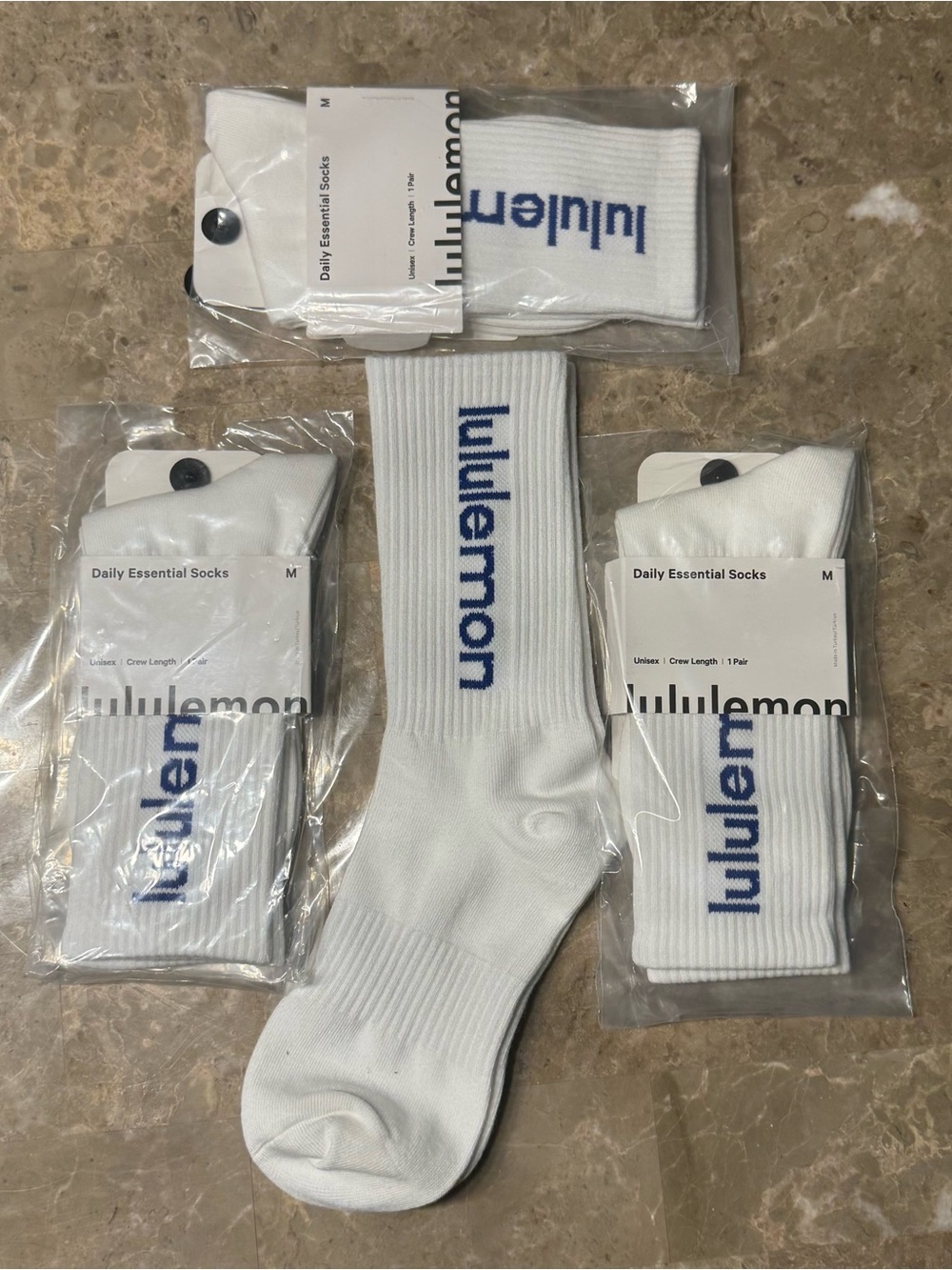 New Women’s Lululemon Athletica Socks
3 pairs Size Medium
Socks stretch
